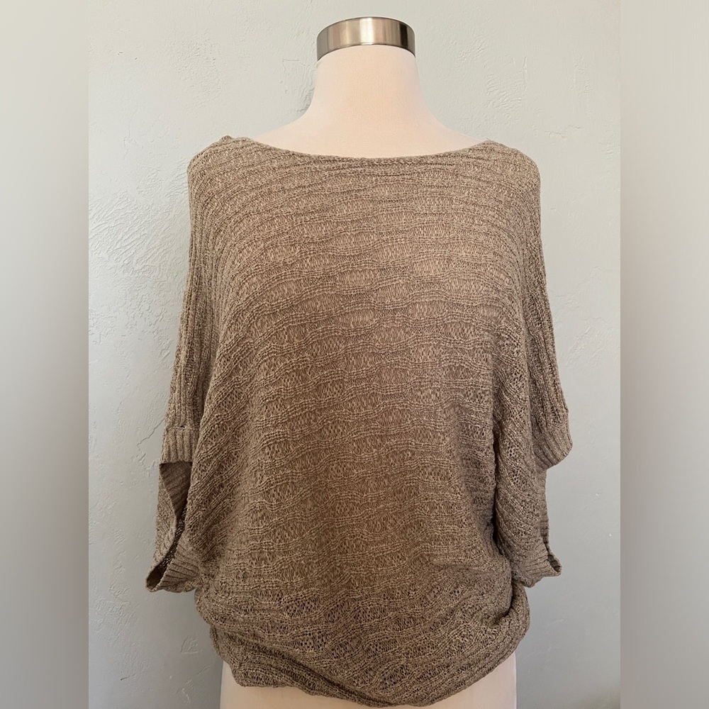 NWT Women’s Elle Taupe Open Knit Pullover Sweater Size M